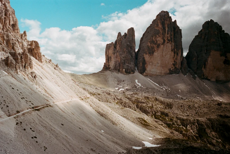 Design meets the outdoors- Field Mag